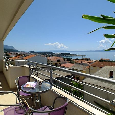Grey House Appartement Makarska Buitenkant foto