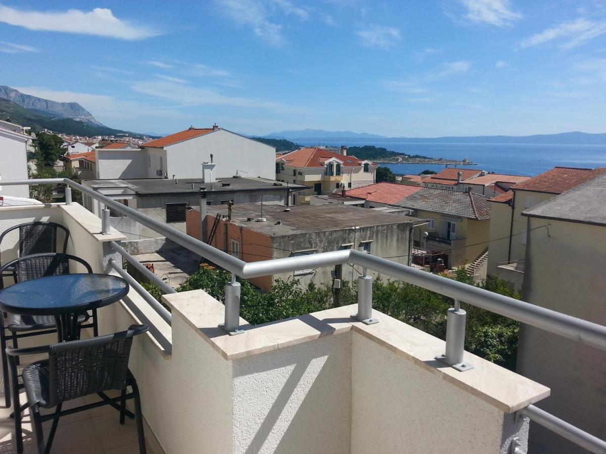 Grey House Appartement Makarska Buitenkant foto