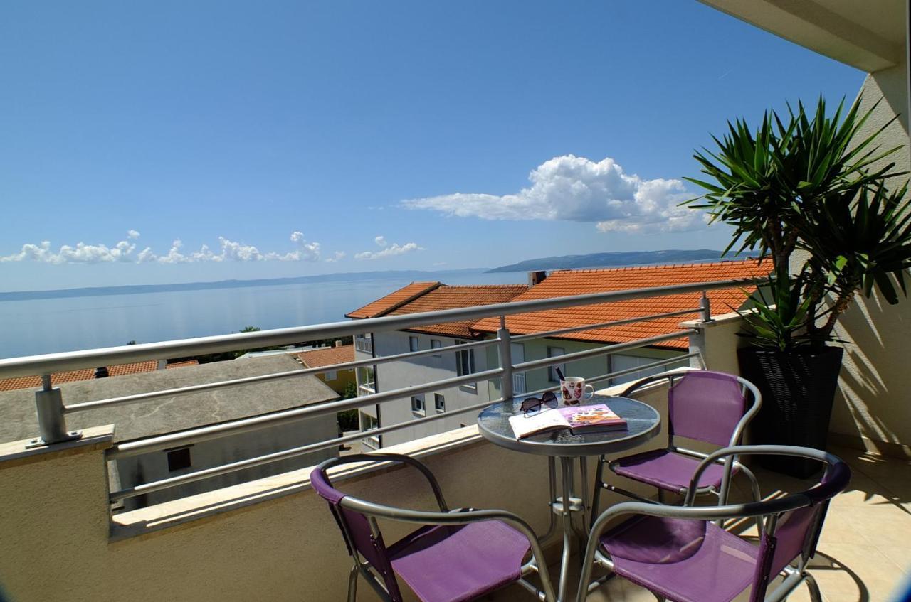 Grey House Appartement Makarska Buitenkant foto
